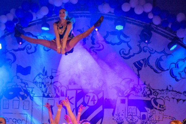 Karneval in Kelberg, Tanzgarden, Showtanz, Männerballetts, Tanz Mariechen, Duo Tänzeer