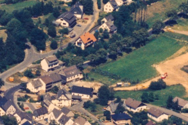 Luftbildaufnahme von Kelberg in den 80 Jahren